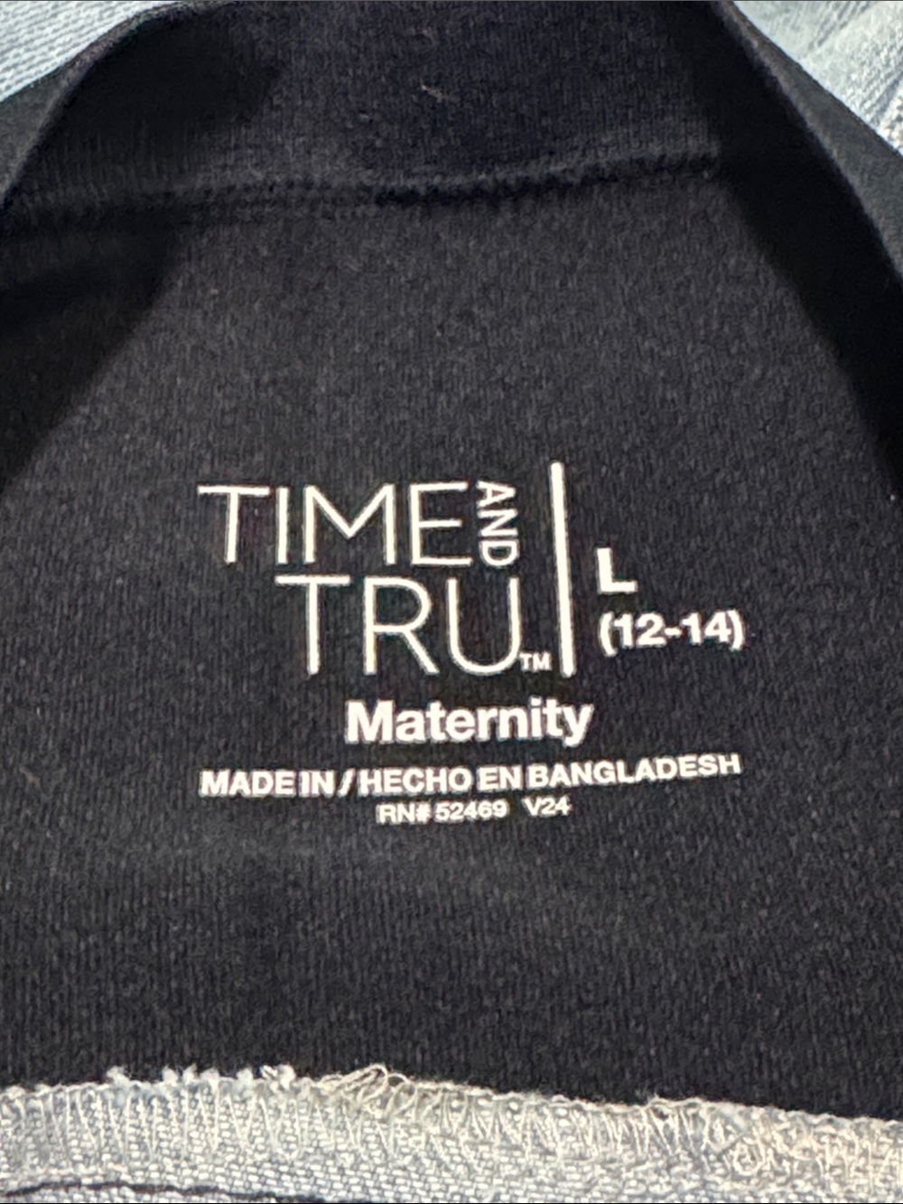 TIME AND TRU Maternity Straight-Leg Jeans L Light Wash NWT - Picture 4 of 12